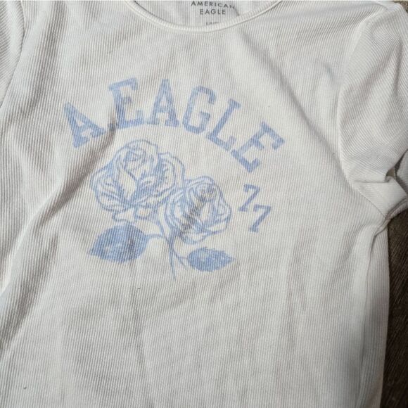 American Eagle White Ribbed Graphic Baby Tee - Picture 2 of 4